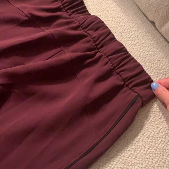 lululemon high rise pant with split at ankles 31” - Picture 3 of 4